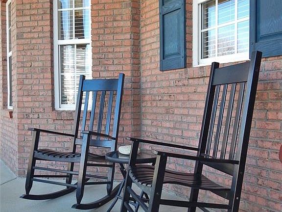 2nd image of 2401 Old Towne Dr