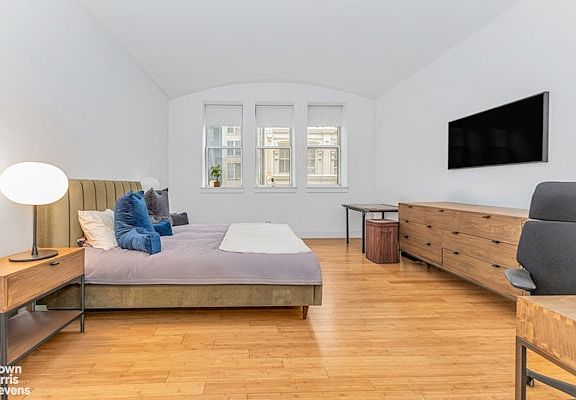 5th image of 130 Fulton St APT 9A