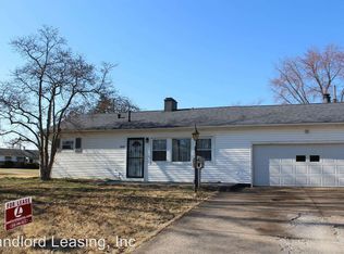 4214 Riverside Dr, Lorain, OH 44055