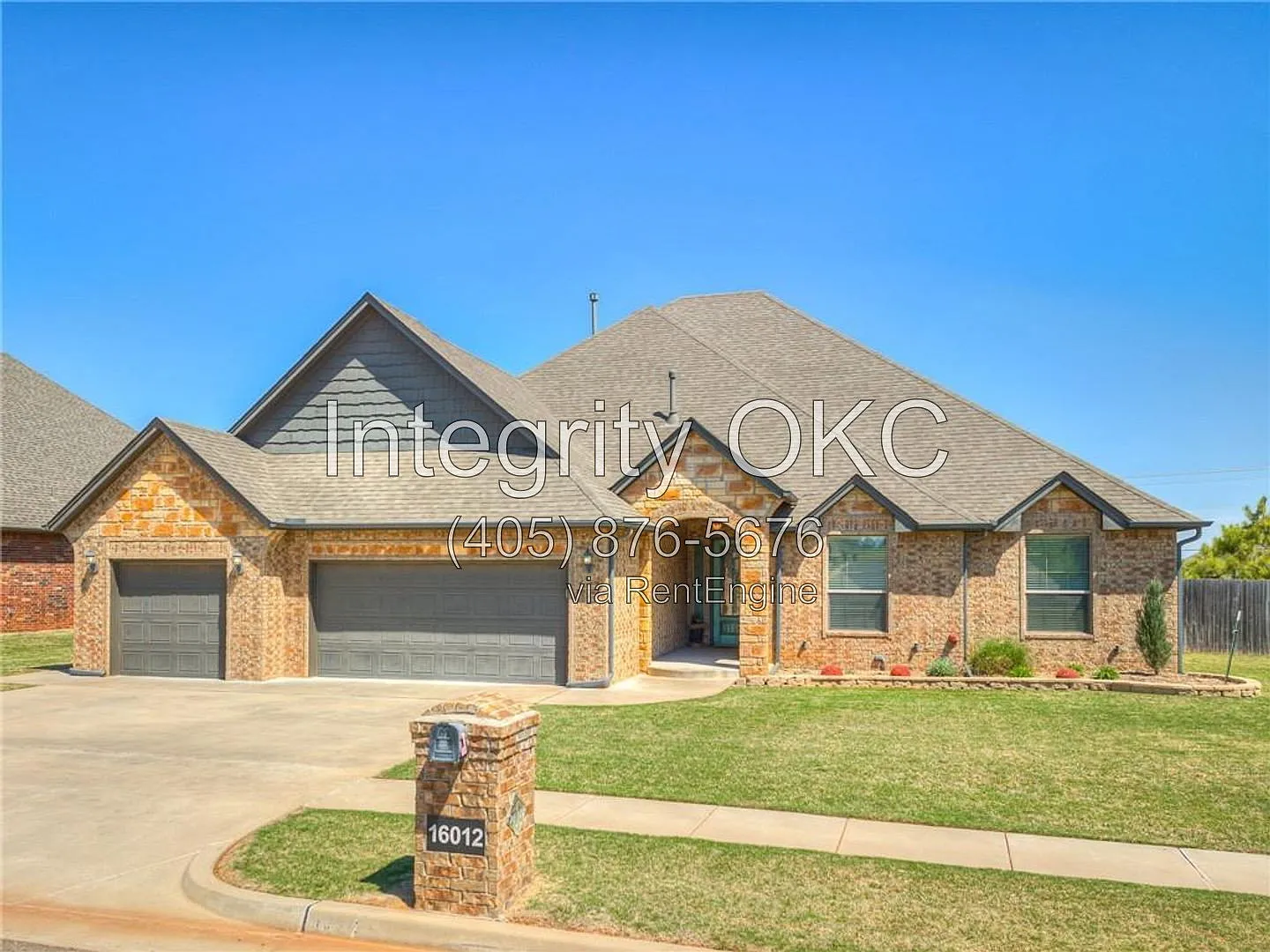 4 bed, 2.5 bath, 2676 sqft, $2,950 — Photo 1
