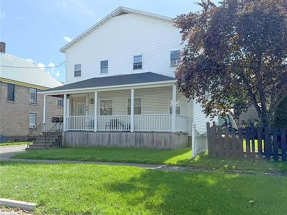2nd image of 13 Rand St