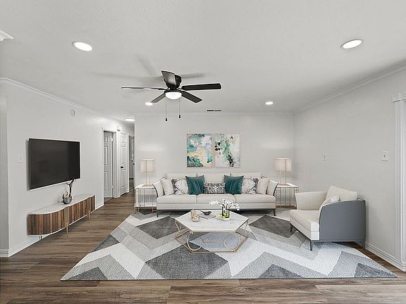 5th image of 4130 Wilshire Blvd
