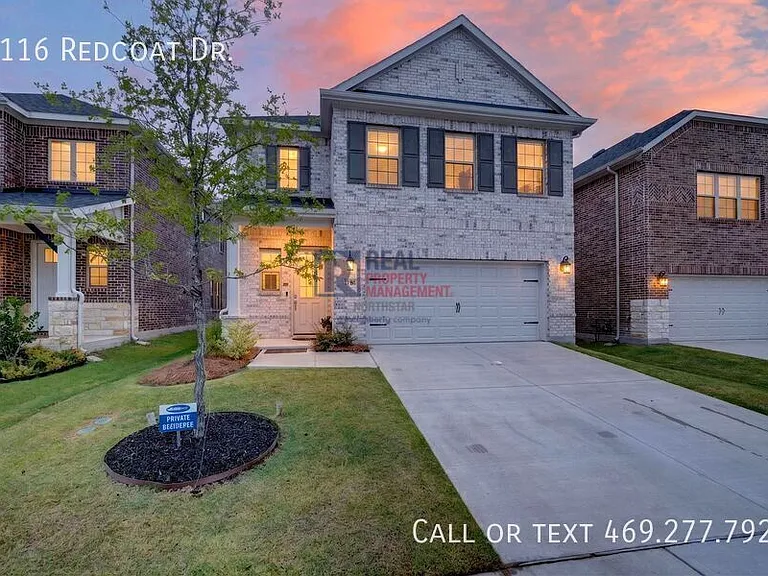 1116 Redcoat Dr — Photo 1