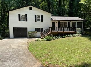 2160 Shadowwood Dr, Marietta, GA 30066