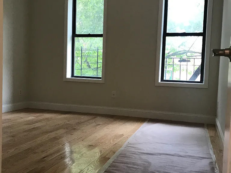 132-30 Sanford Ave #4E — Photo 3