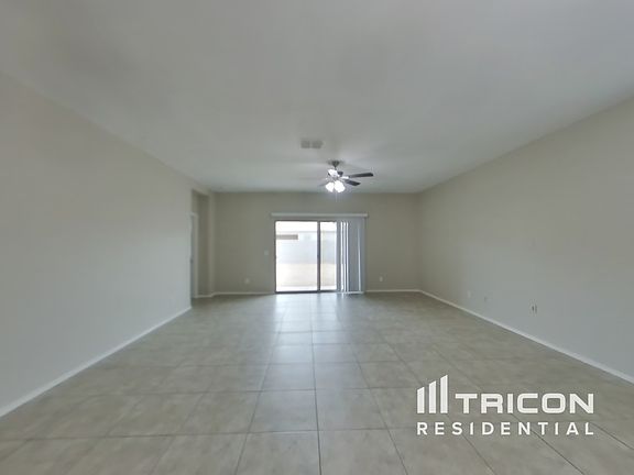 3rd image of 10358 E Lupine Ln