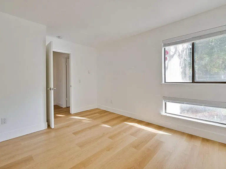 928 Wright Ave #303 — Photo 41