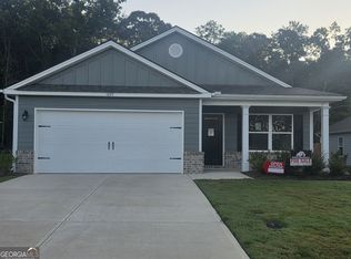 1077 Jeannine Ln, Winder, GA 30680