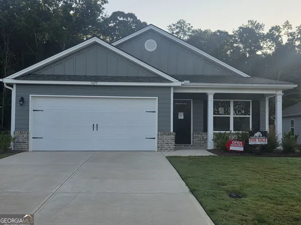 1077 Jeannine Ln, Winder, GA 30680