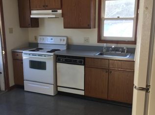 3 Lorraine Rd, Westerly, RI 02891