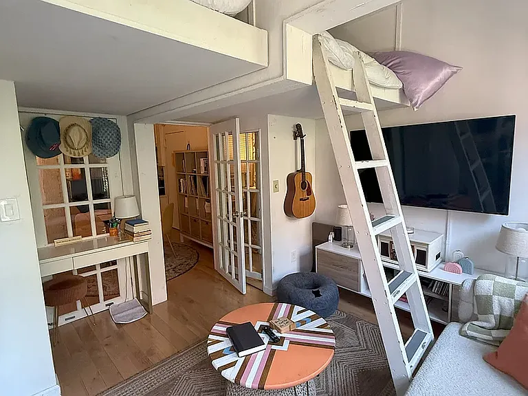 308 Mott St #3D — Photo 9
