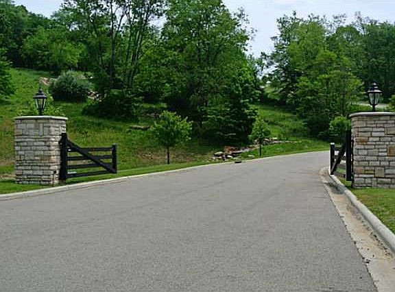 2nd image of 109 Orchard Wood Path