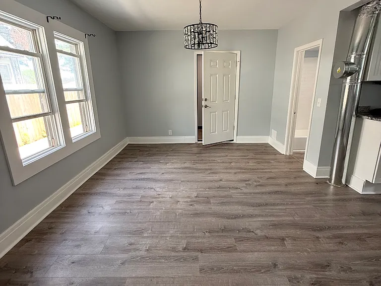 29 Melvin Pl #1 — Photo 7
