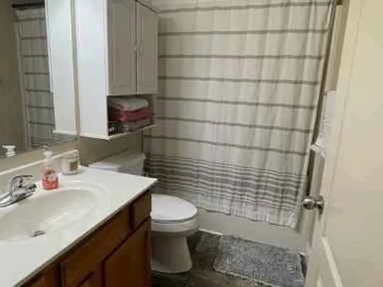 500 Grandview Ct — Photo 5