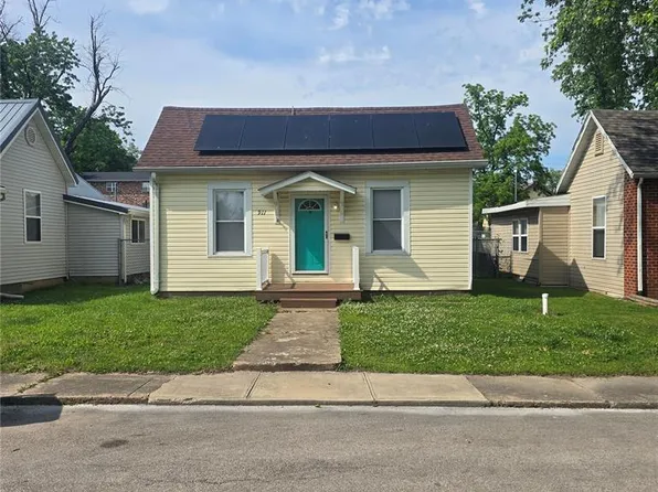 911 S 2nd St, Festus, MO 63028