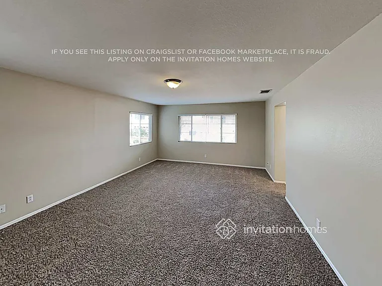 42078 Pacific Grove Way — Photo 11