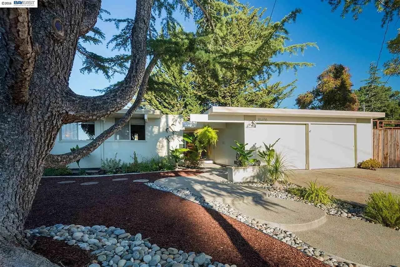 18408 Cotton Ct photo 1