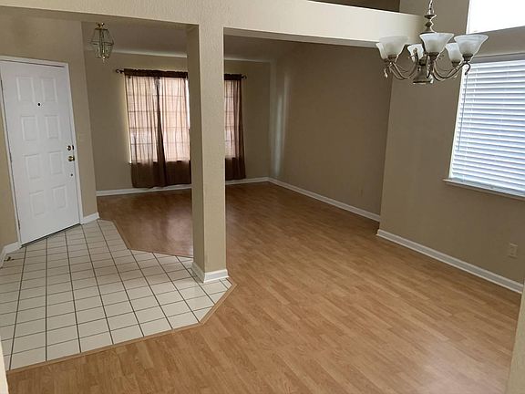 3rd image of 8954 Fume Blanc Way