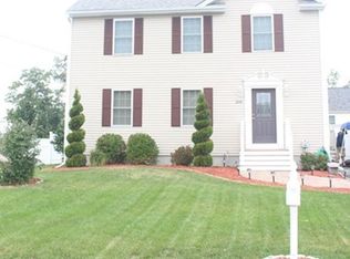 206 Whitefield St, Fall River, MA 02721