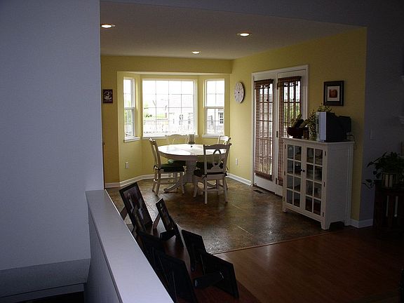 Dinningroom w/french doors