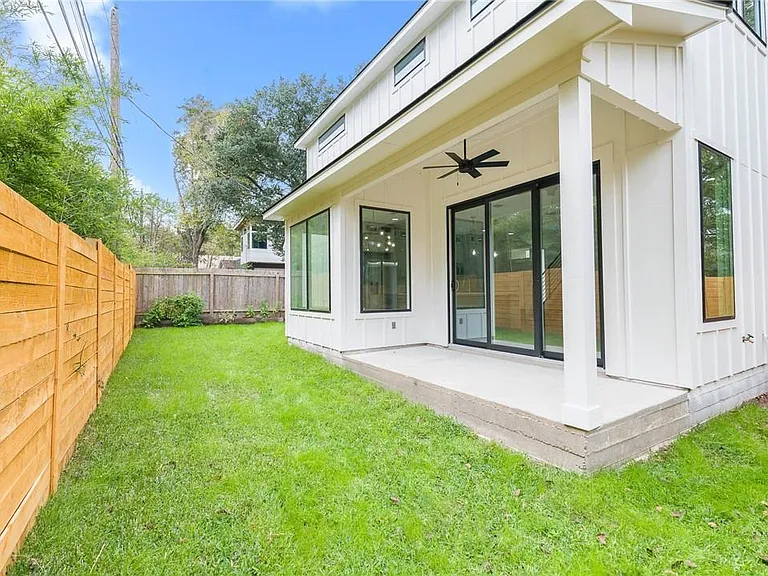 3321 Hemlock Ave #2 — Photo 35