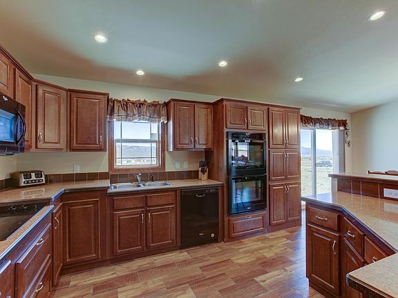 2nd image of 16750 Allen Dr