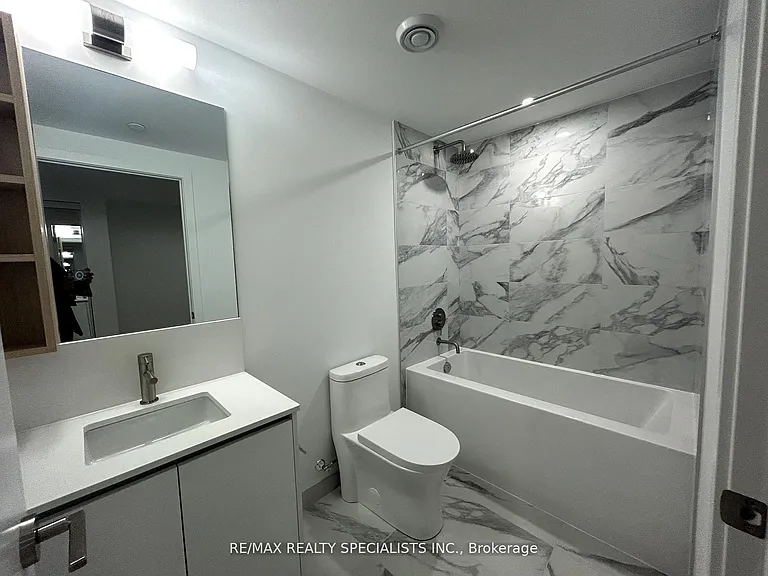 1100 Sheppard Ave W #1005 — Photo 23