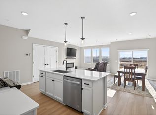 10435 Ithaca Ln N, Maple Grove, MN 55369