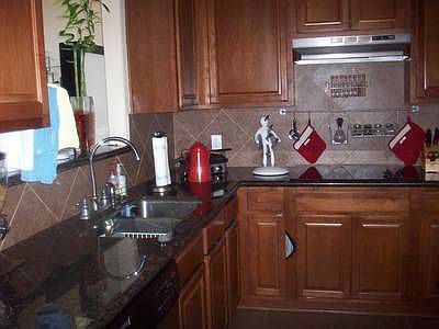 5th image of 904 N 51st St
