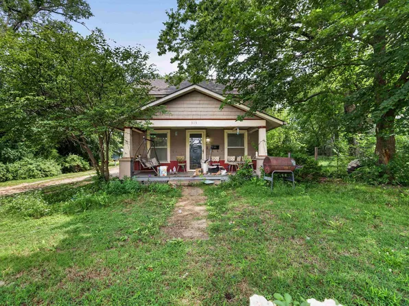 315 E Division Ave, Peabody, KS 66866