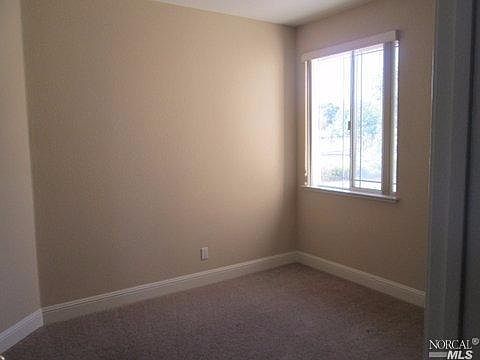 2nd image of 2041 Cliffwood Dr