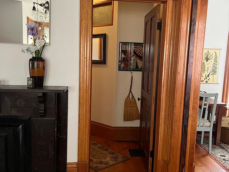 215 Rose Pl — Photo 7