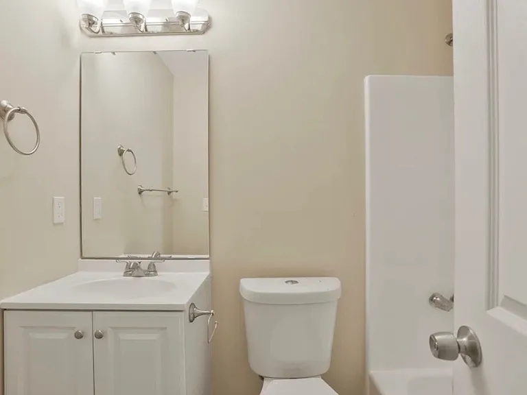5603 Pennybrook Ct #J4 — Photo 2