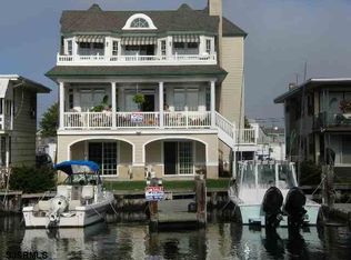 26 W 8th St APT 1, Ocean City, NJ 08226