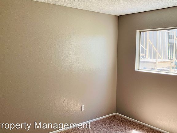 5th image of 6540 Knott Ave #1