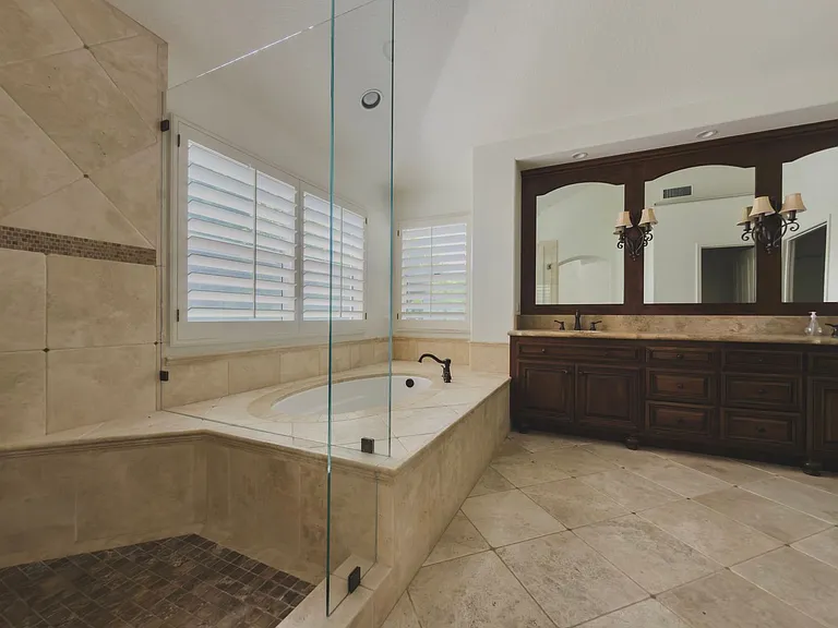 2650 Palmetto — Photo 21