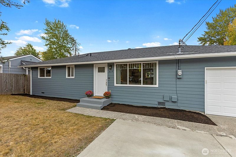 3rd image of 619 93rd Street SW