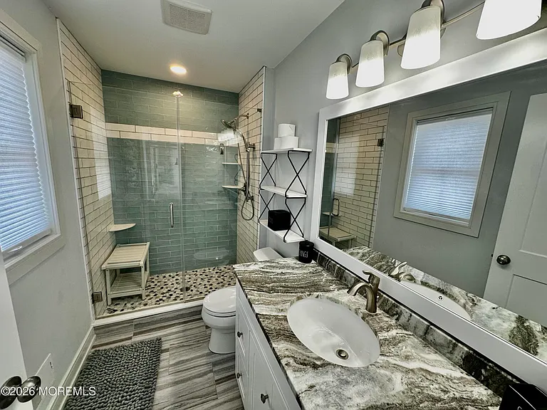 235 Sherman Ave — Photo 10