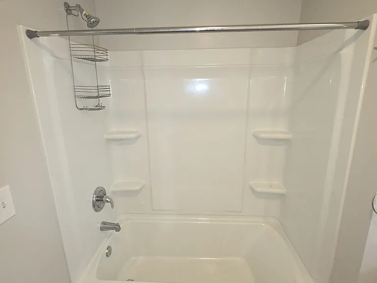 340 Virginia Ave #2 — Photo 3
