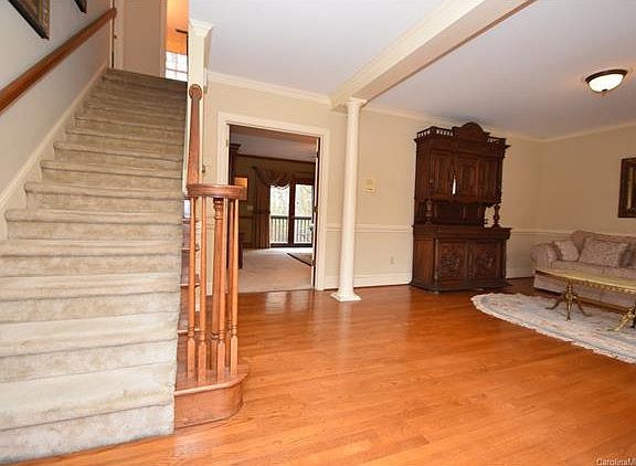 3rd image of 12114 Barwen Ct