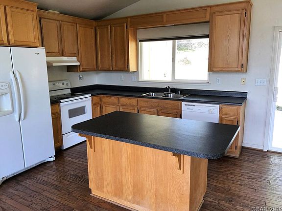 4th image of 1040 Highland Aly