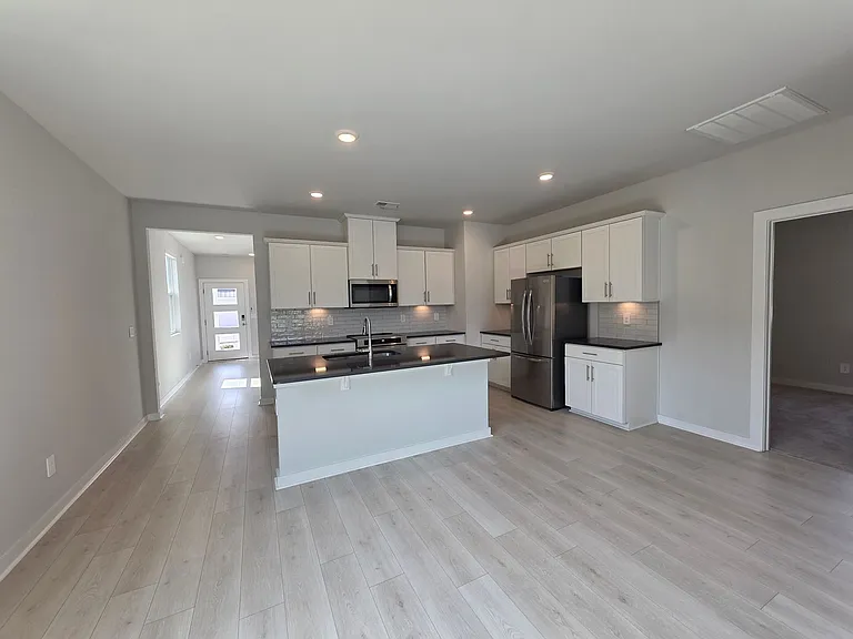 1037 Royal Gorge Ct — Photo 7