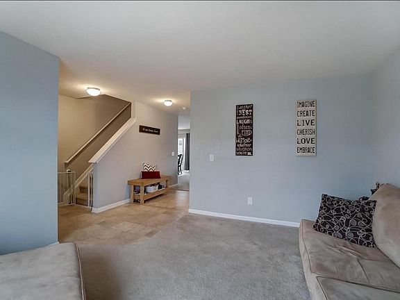 3rd image of 342 McElhinny Ln