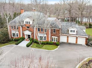 13 Wyckham Hill Ln, Greenwich, CT 06831