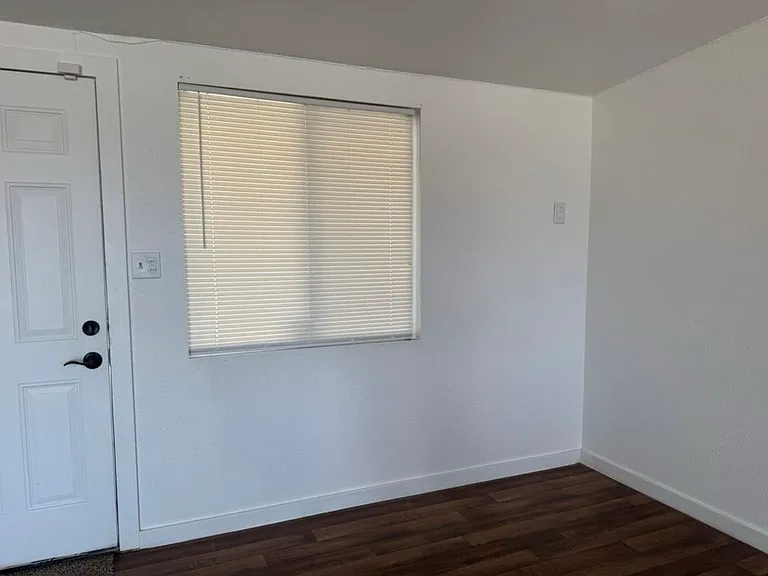 18062 Eucalyptus Rd — Photo 14