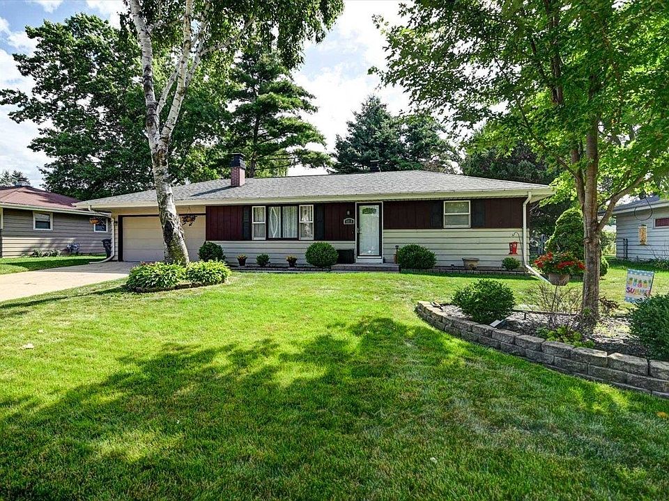 1st image of 1818 Cottonwood Dr