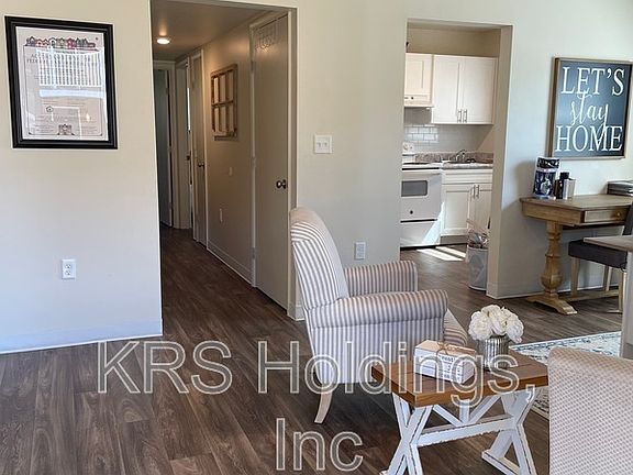 4th image of 1121 Stainback St #4102