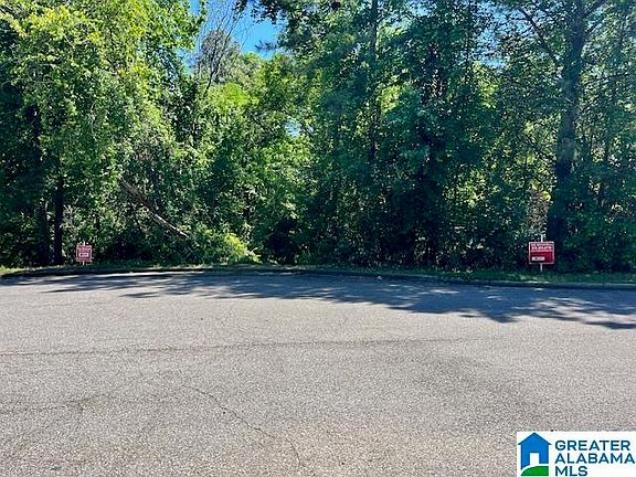 5th image of 218 Chestnut Forest Dr #32