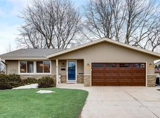 6143 Twin Oak Dr, Greendale, WI 53129