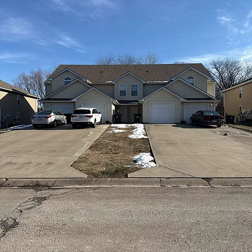 Floor plan 1205 Pebblecreek Dr - D